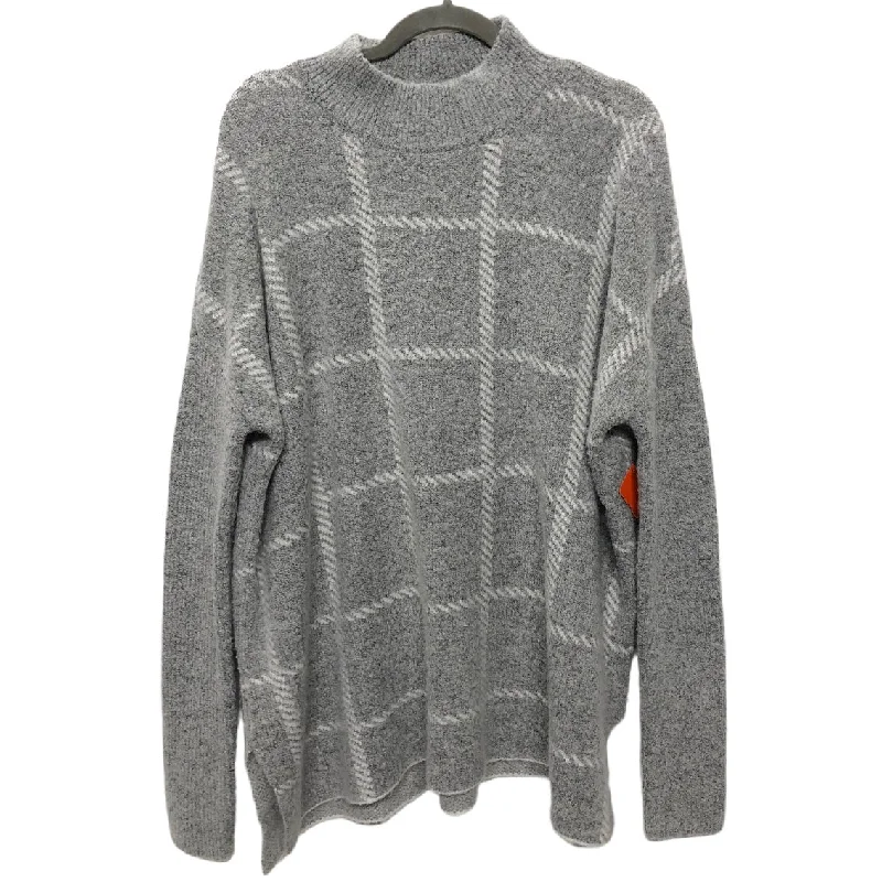 Exclusive Preview Sweater By Cyrus Knits  Size: L