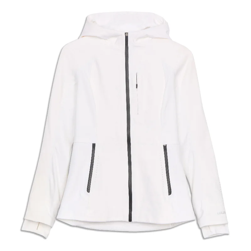 Savings Event Cross Chill Jacket