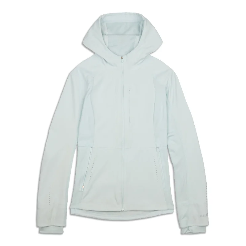 Exclusive Online Offer Cross Chill Jacket - Resale