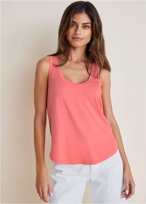 Must-Have Deals Scoop Neck Tank - Coral