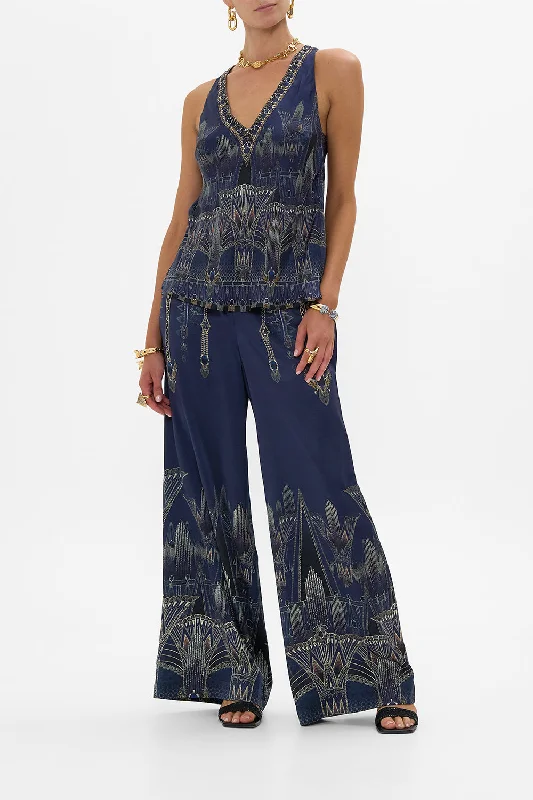 Epic Deals V NECK TOP WITH KNOT BACK THE EGYPT EFFECT