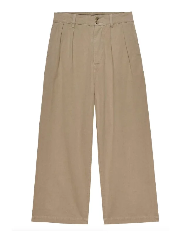 Quick Sale The Town Pants In Brush