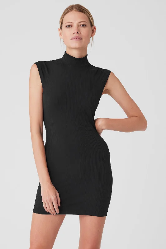 Seasonal Clearance Run It Back Dress - Black