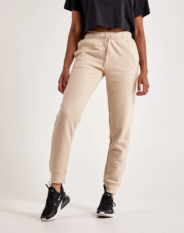 Loyalty Reward Nike Club Fleece Mid-Rise Pants