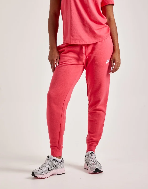 Last Chance Nike Club Fleece Mid-Rise Pants