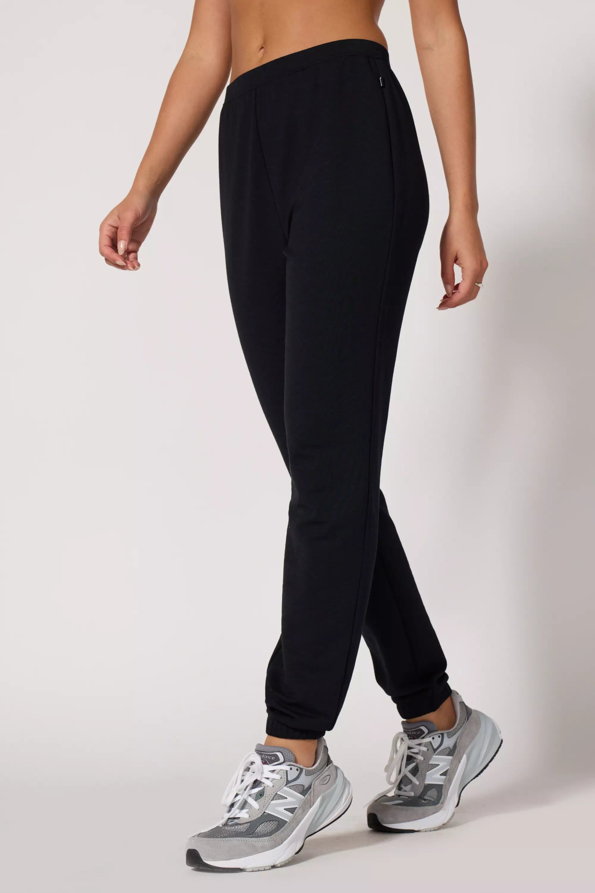 Sneak Peek Sale Slim Jogger - Jet Black