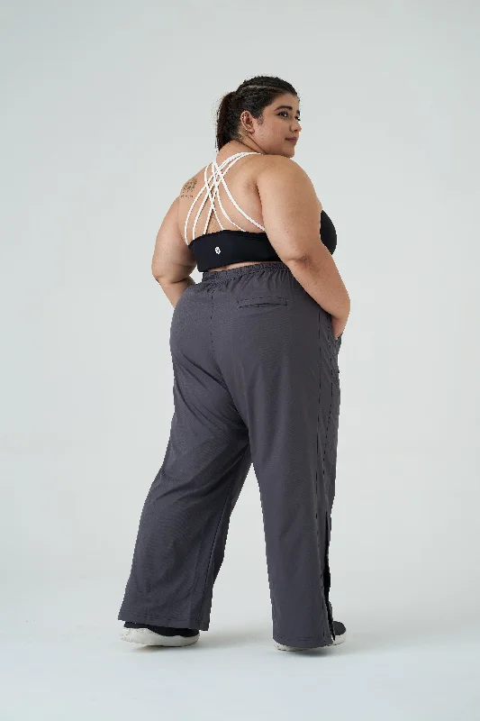 Early Bird Discount Trekkie Parachute Pants: Dark Grey