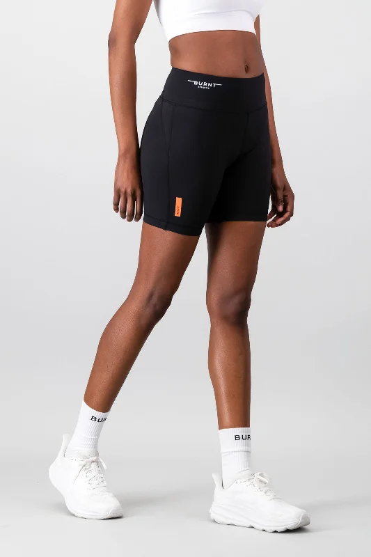 The Best Prices Essential Elevate 6-Inch Short