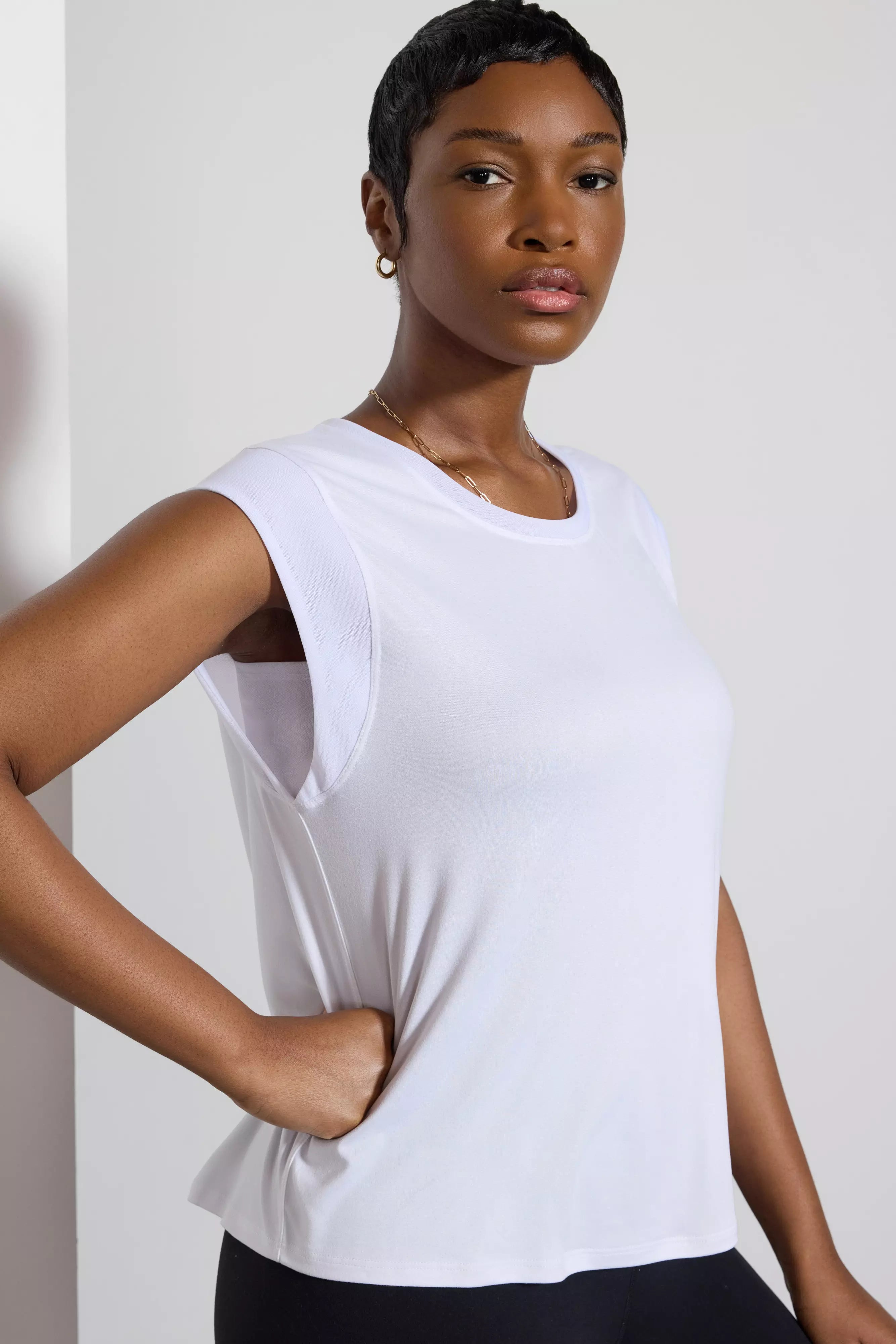 Today’s Deal Pace Relaxed Fit Tee - White